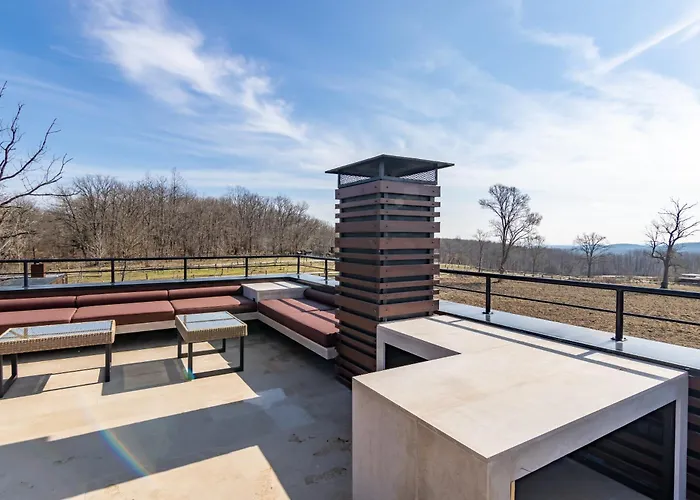 컨트리하우스 Palivor Ciftligi Avcılar